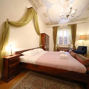 Petrizio Palace Apartment Zadar