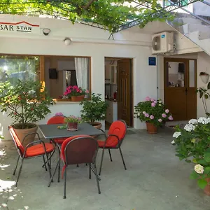  Apartment Lenka-